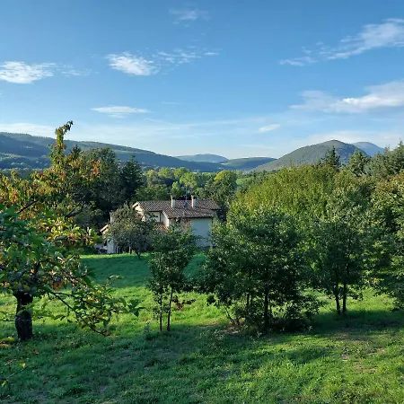Casa vacanze La Casa Dei Sogni!! Con Ampio Giardino E Bosco Integrato, Il Posto Ideale Per Una Vacanza All'aria Aperta. Colfiorito
