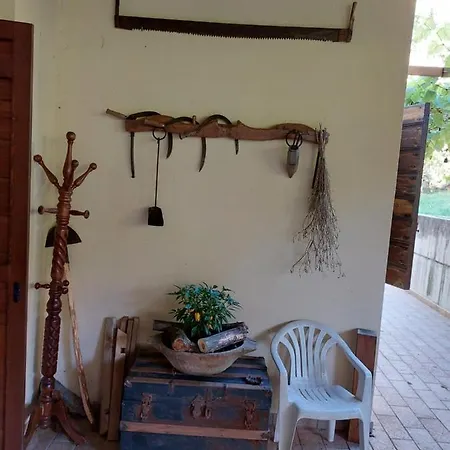 Casa vacanze La Casa Dei Sogni!! Con Ampio Giardino E Bosco Integrato, Il Posto Ideale Per Una Vacanza All'aria Aperta. Colfiorito